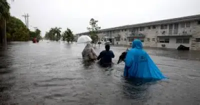 Palm Beach County Braces for Heavy Rain and Potential Flooding Starting Monday Morning