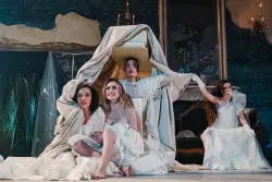 Like a Certain Stereotype, ‘Five Models in Ruins, 1981’ Is Beautiful To Behold but Basically Vapid