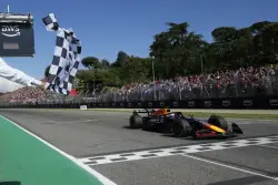 Red Bull driver Max Verstappen wins F1’s Emilia-Romagna Grand Prix to end Piastri’s streak